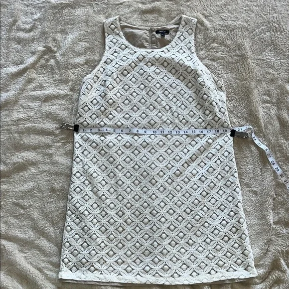 Apt.9 Chic White Sleeveless Lace Dress - Picture 9 of 10
